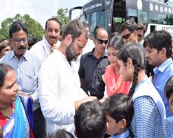 Rahul Gandhi With Students